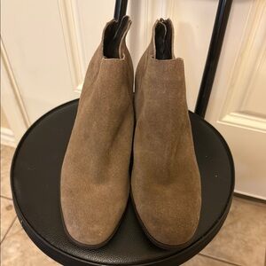 Born tan suede ankle boots